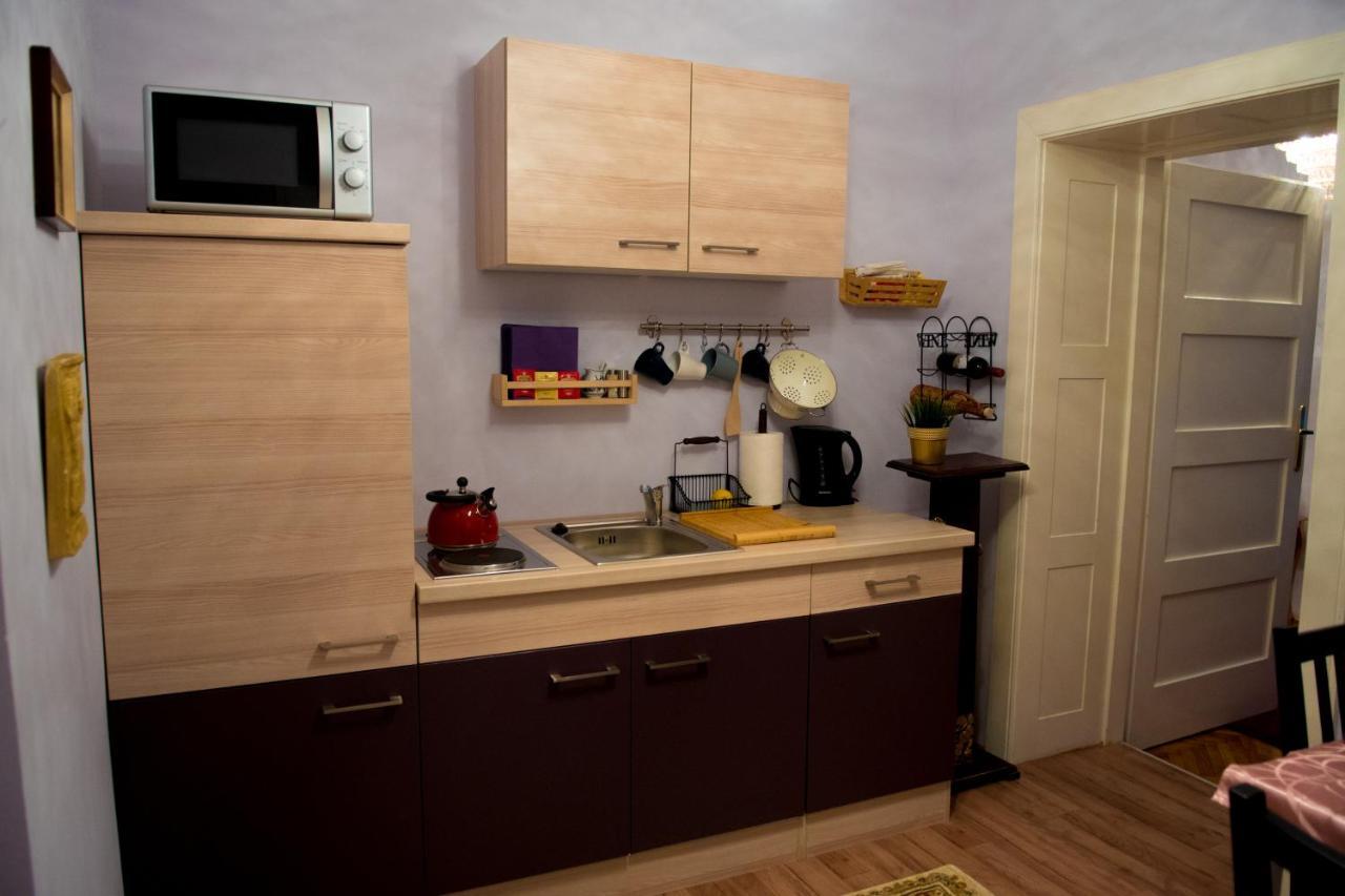 2 On Seven Apartamento Zagreb Exterior foto