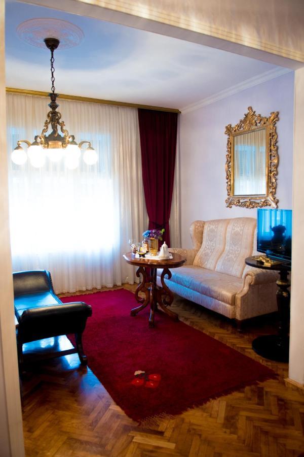 2 On Seven Apartamento Zagreb Exterior foto