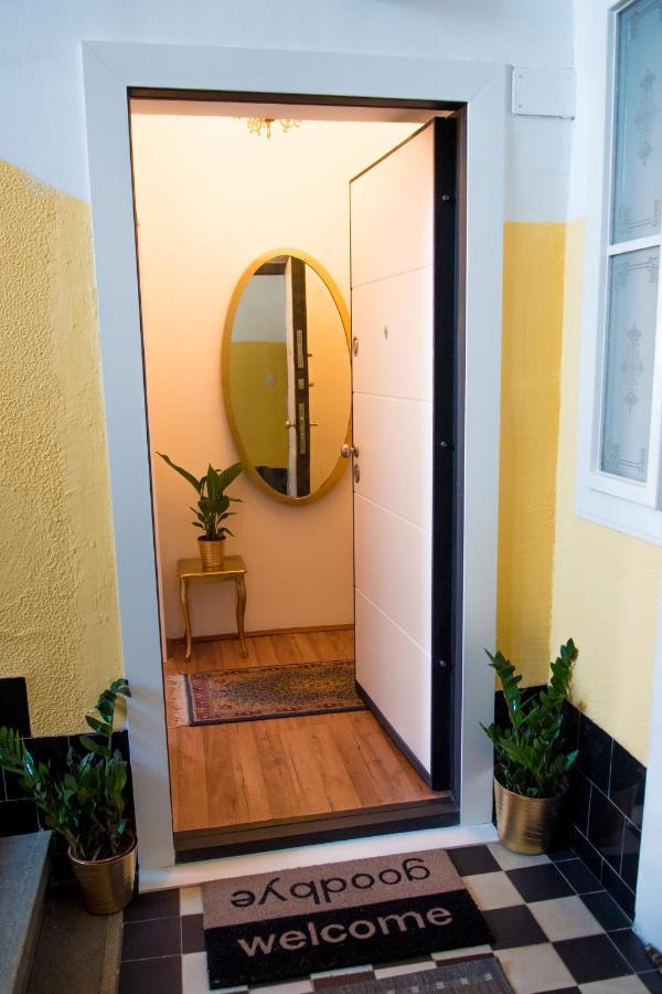 2 On Seven Apartamento Zagreb Exterior foto